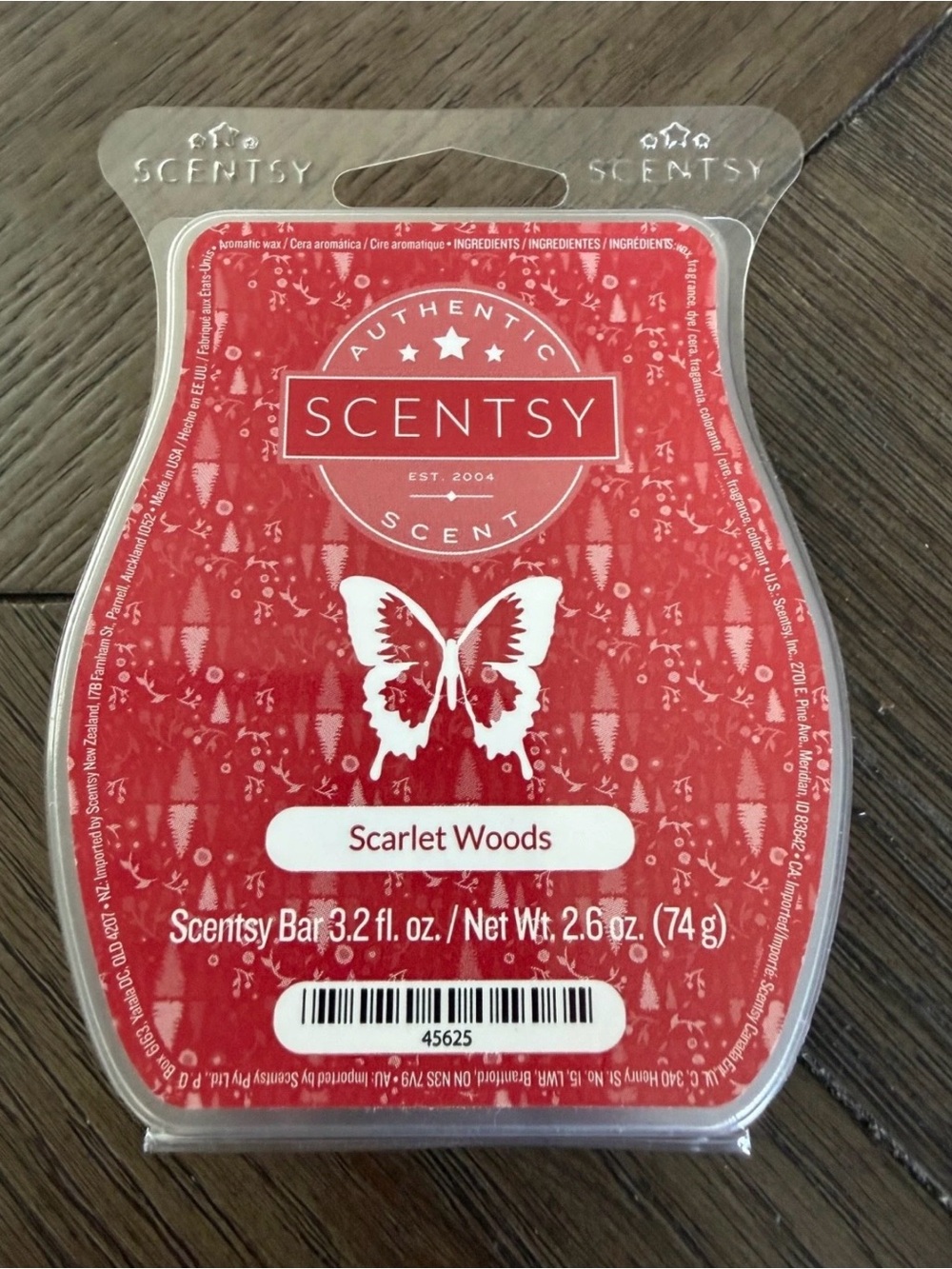 Scentsy Scarlet Woods Wax Bar